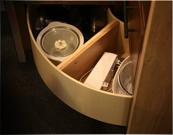 river-woodcraft-infinity-cabinet-4 River Woodcraft - Infinity Cabinet Interior
